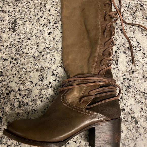 **SOLD**Freebird leather coal boots lace up - Picture 12 of 12